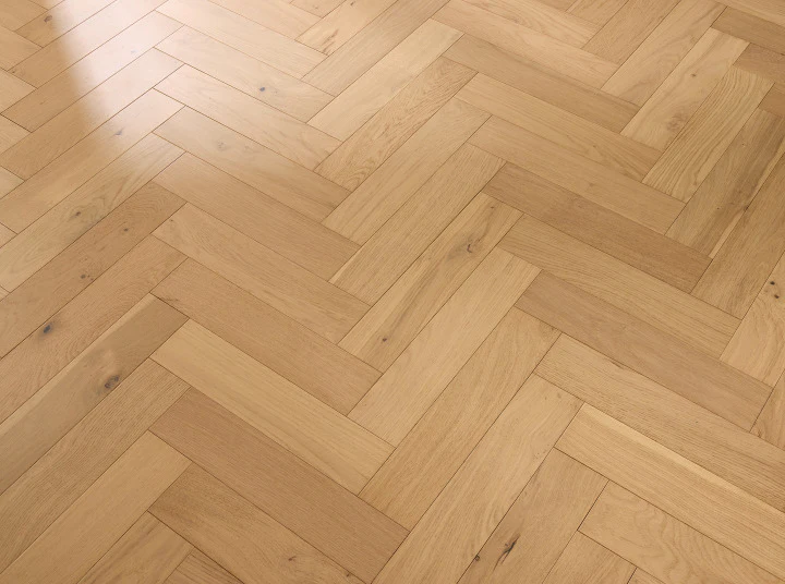 Invisible Smooth Oak Herringbone - Image 3