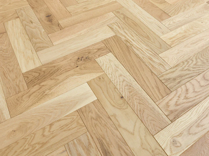 Invisible Brushed Oiled Oak Herringbone - Image 4