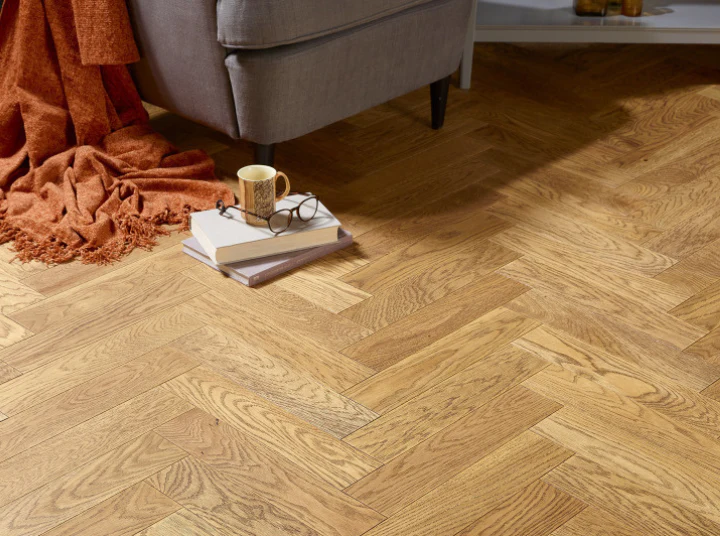 Natural Black Grain Oak Herringbone