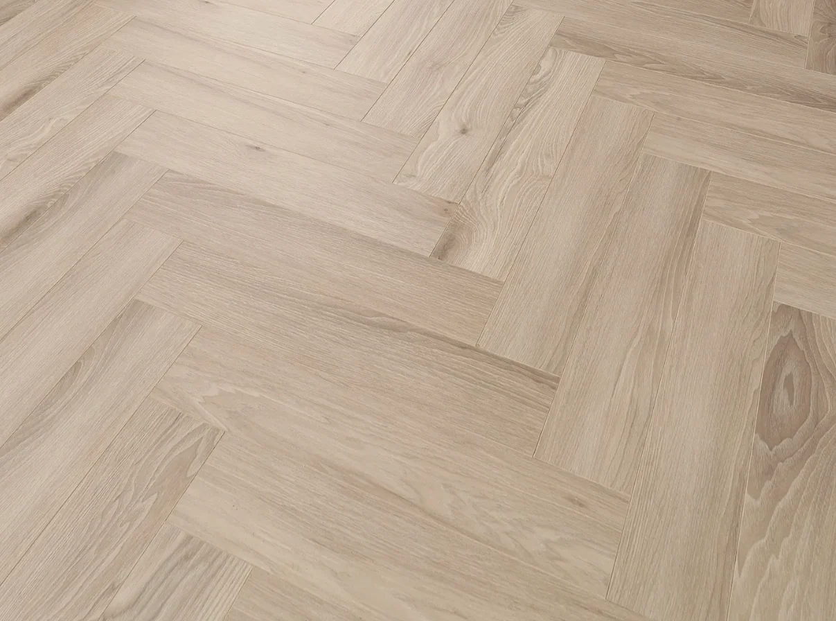 Sandy Oak Malmo 12mm Herringbone Laminate - Image 3