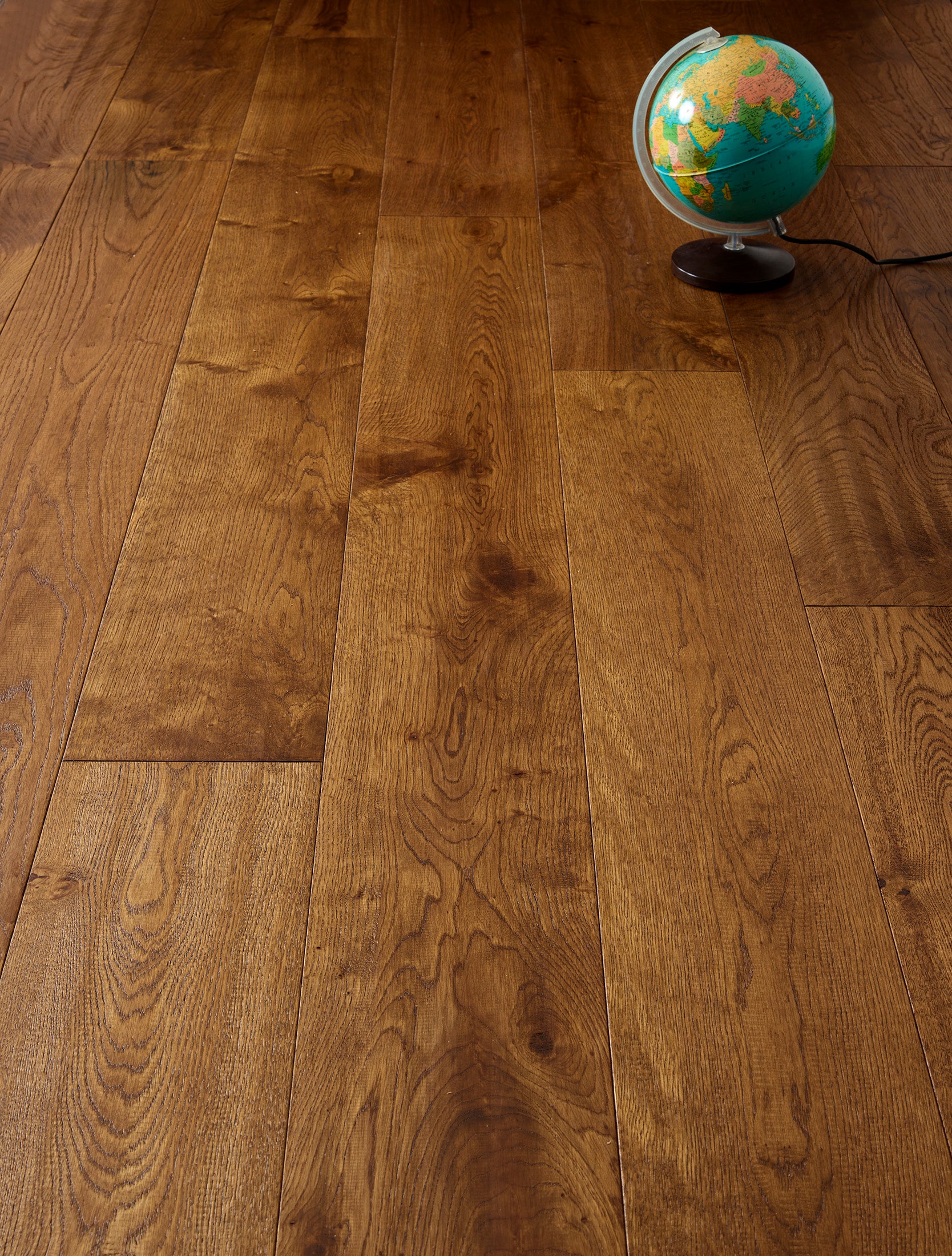 French Oak Character Distressed Classic - Image 2