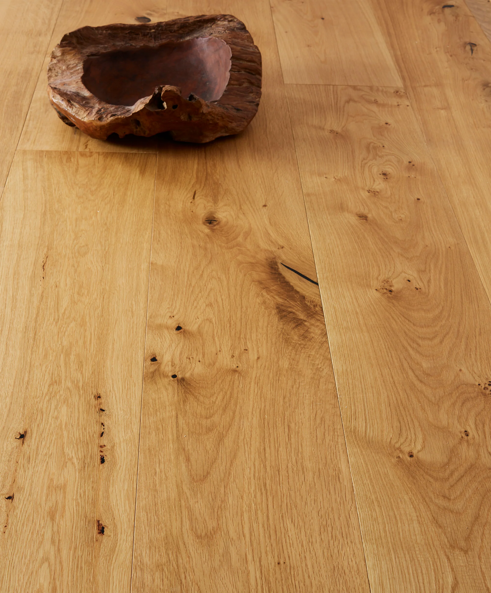 French Oak Character Grand Plank UV Oiled - Image 3
