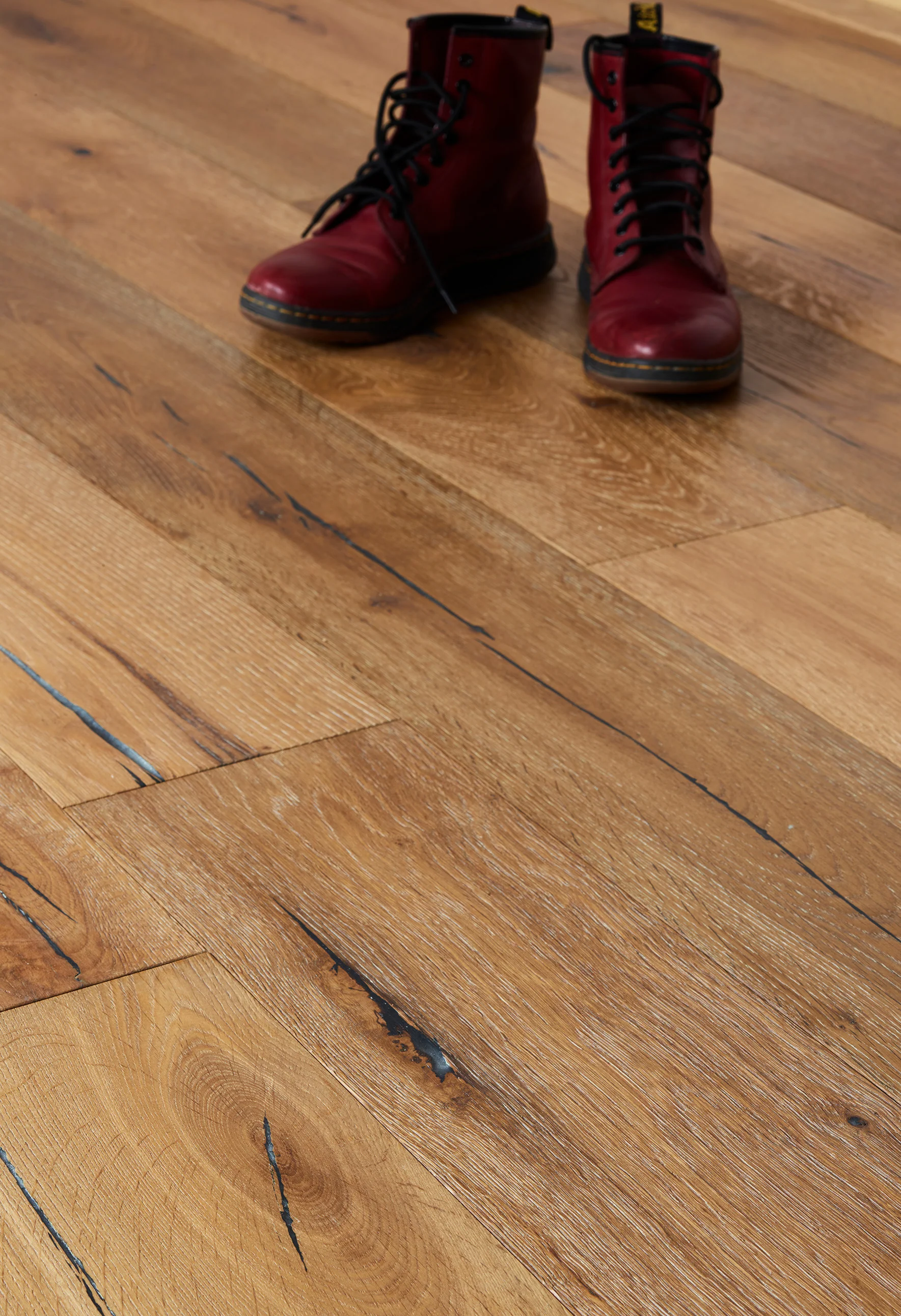 French Oak Rustic Plus Smoked White Grain - Image 3