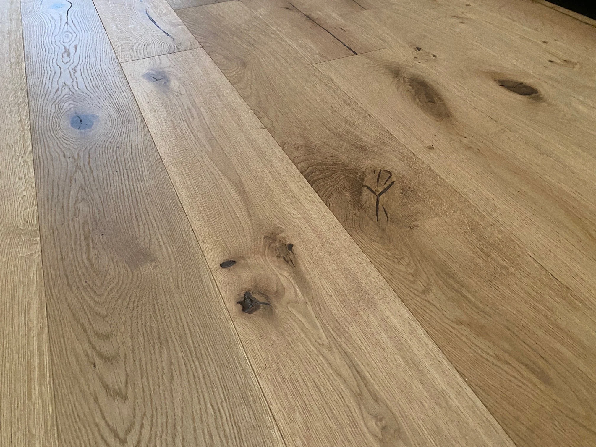French Oak Rustic Plus Heavy Brushed UV Oiled - Image 2