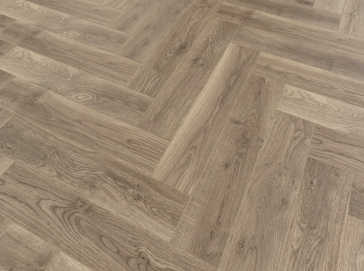Grey Beige Oak Oslo 12mm Herringbone Laminate - Image 3