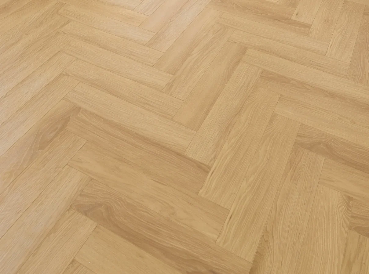 Light Oak Stockholm 12mm Herringbone Laminate - Image 3