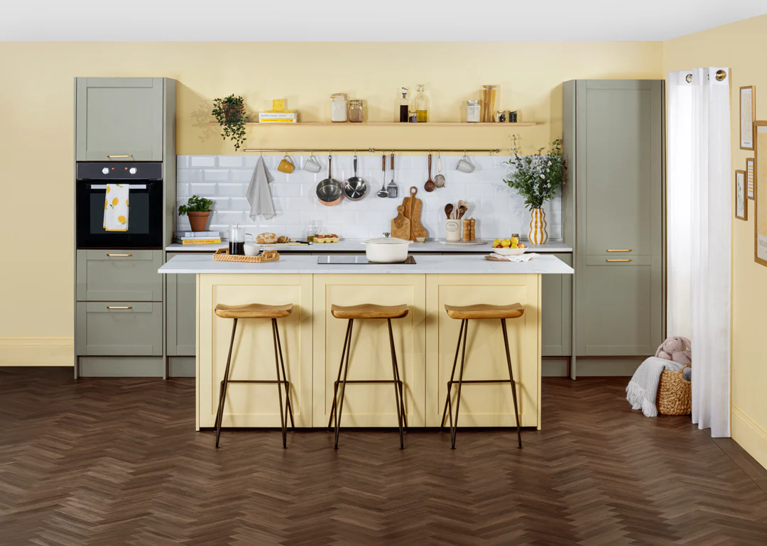 Luvanto | Traditional Herringbone Design Cognac Oak