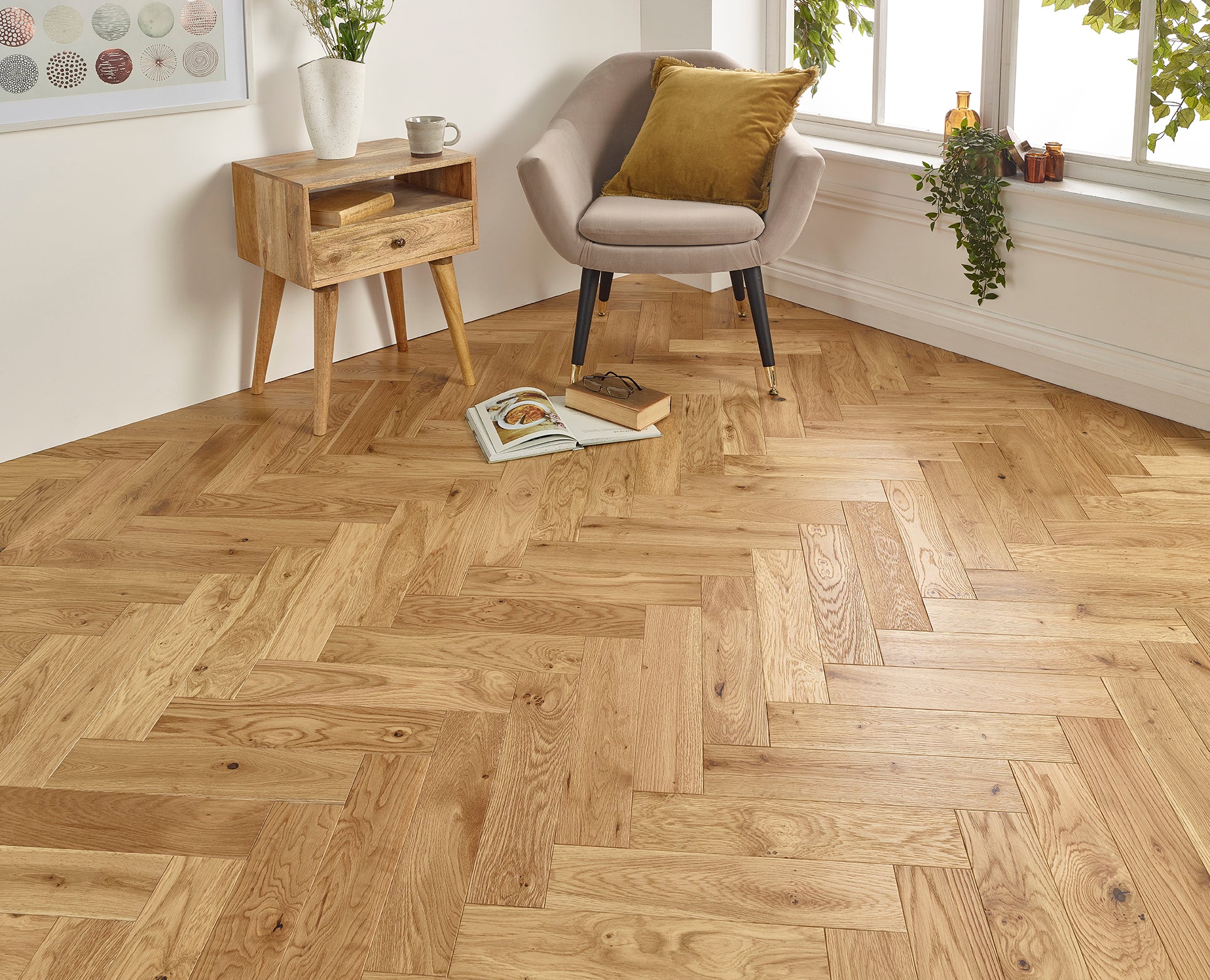 Natural Brushed Lacquered Herringbone