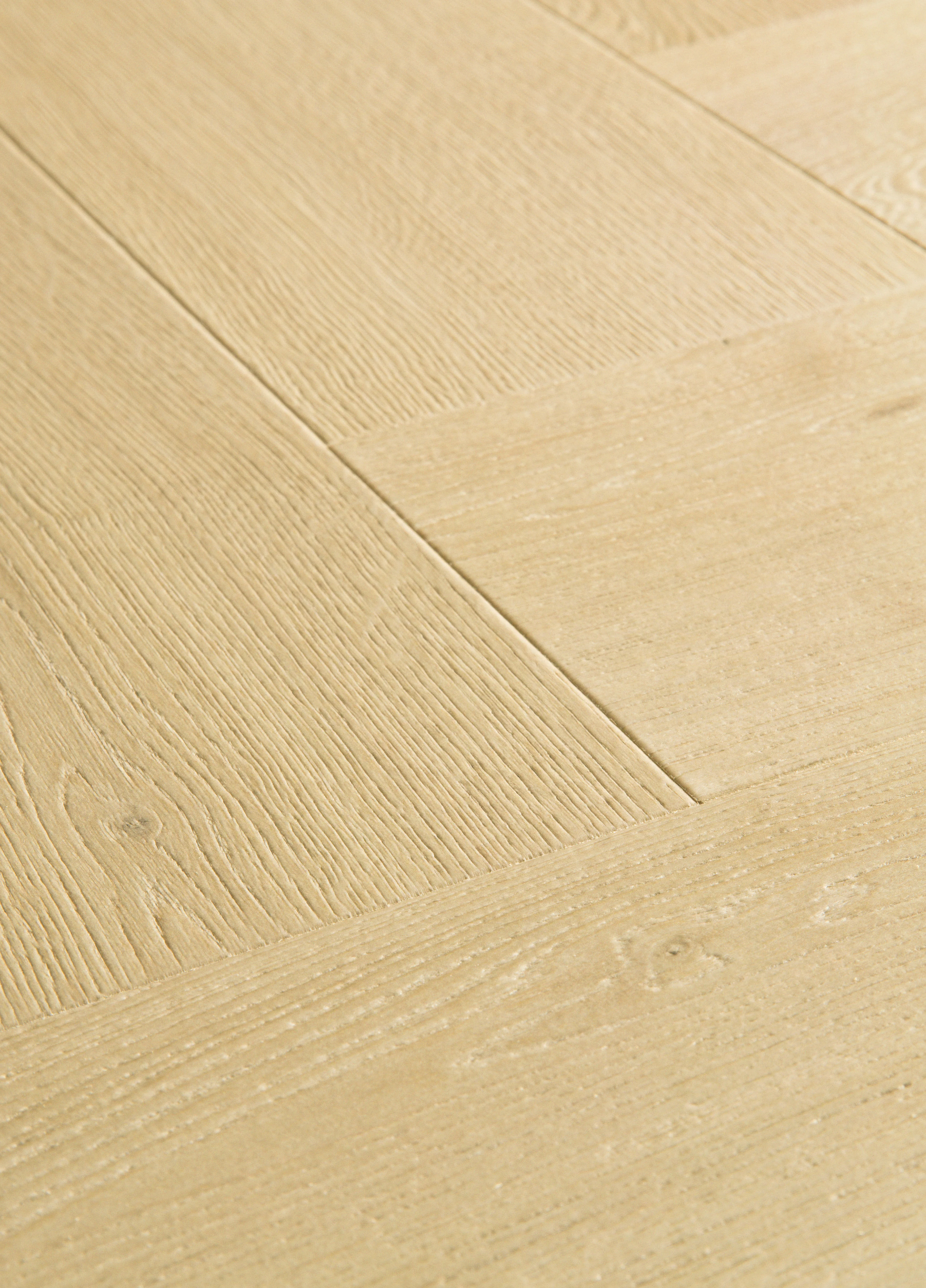 Quickstep | Impressive Design 8mm Laminate Herringbone Ginger Oak - Image 3