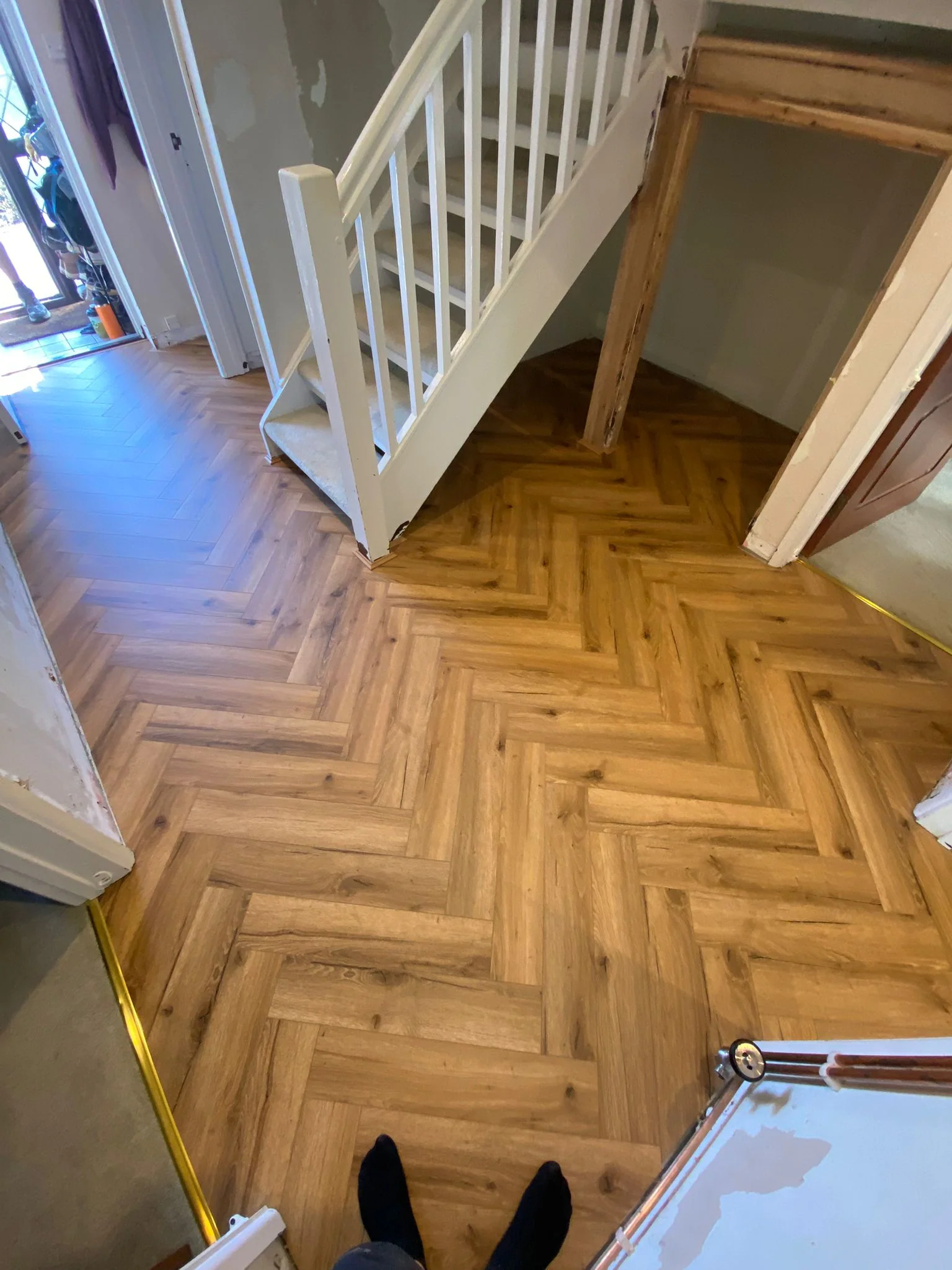 Ranch Oak Herringbone SPC Rigid Core Click Vinyl - Image 2