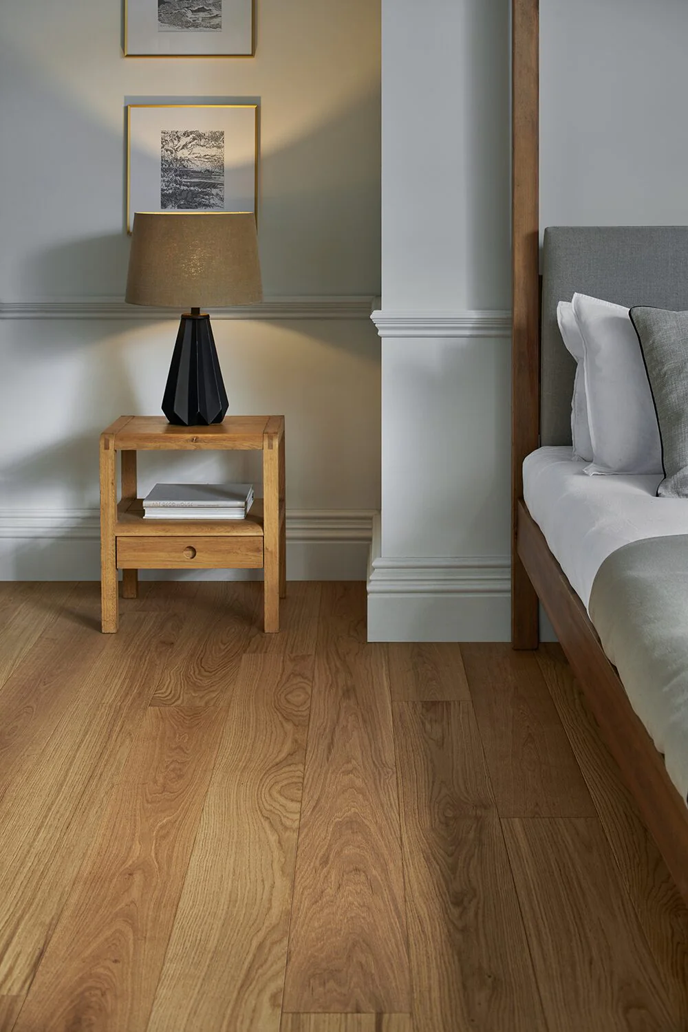 Woodpecker | Bourton Natural Oak 240mm