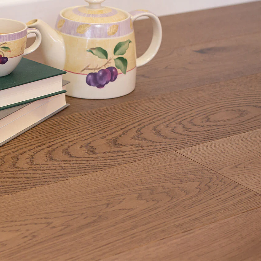 Woodpecker | Harlech Biscotti Oak - Image 3