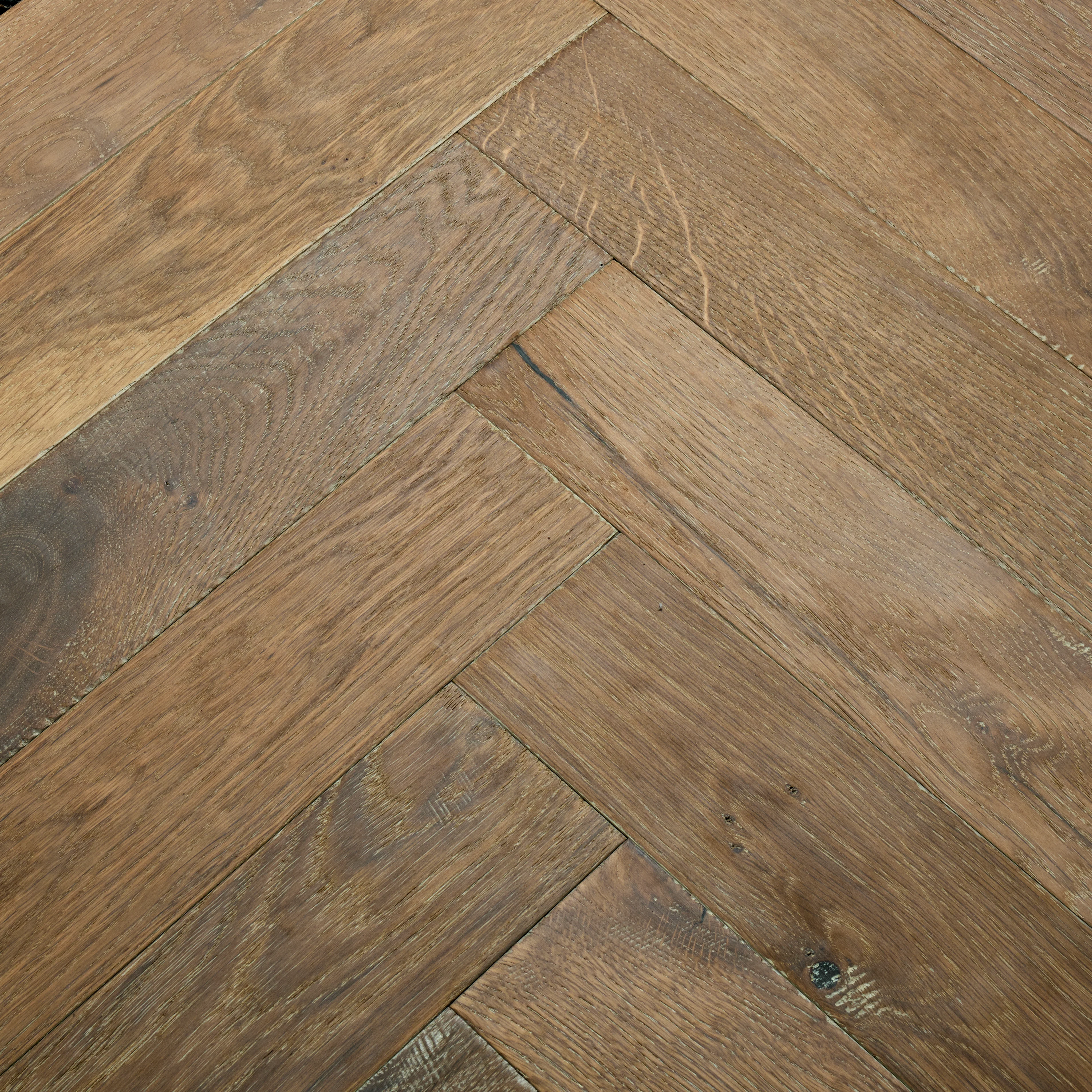 Woodpecker | Orkney Marbled Oak Herringbone - Image 2