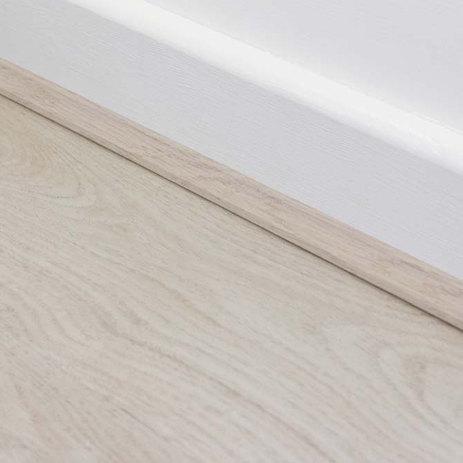 Woodpecker | Weymouth Scotia Beading 2.4m (Matching Colour) - Image 10