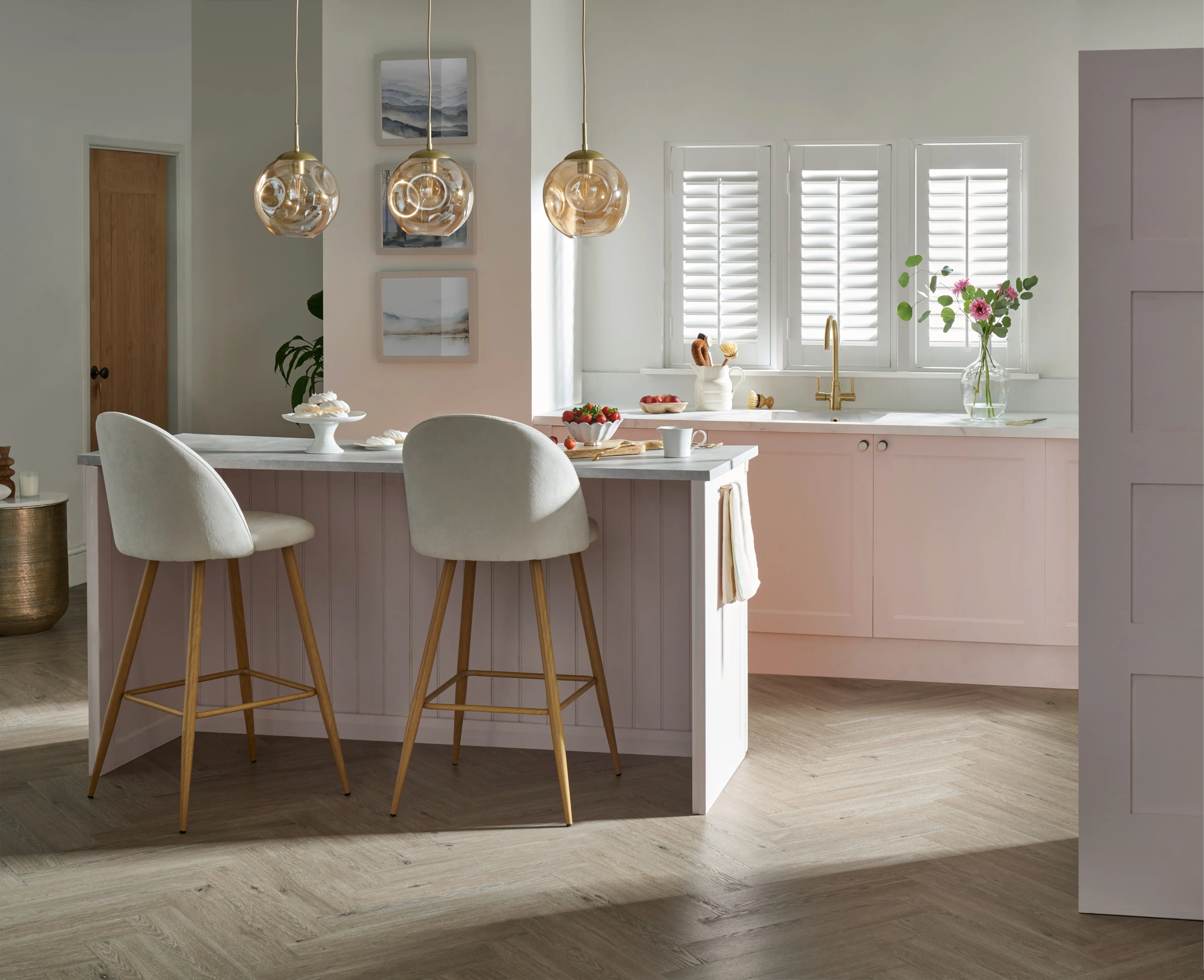Woodpecker | Weymouth Shorewood Oak Herringbone