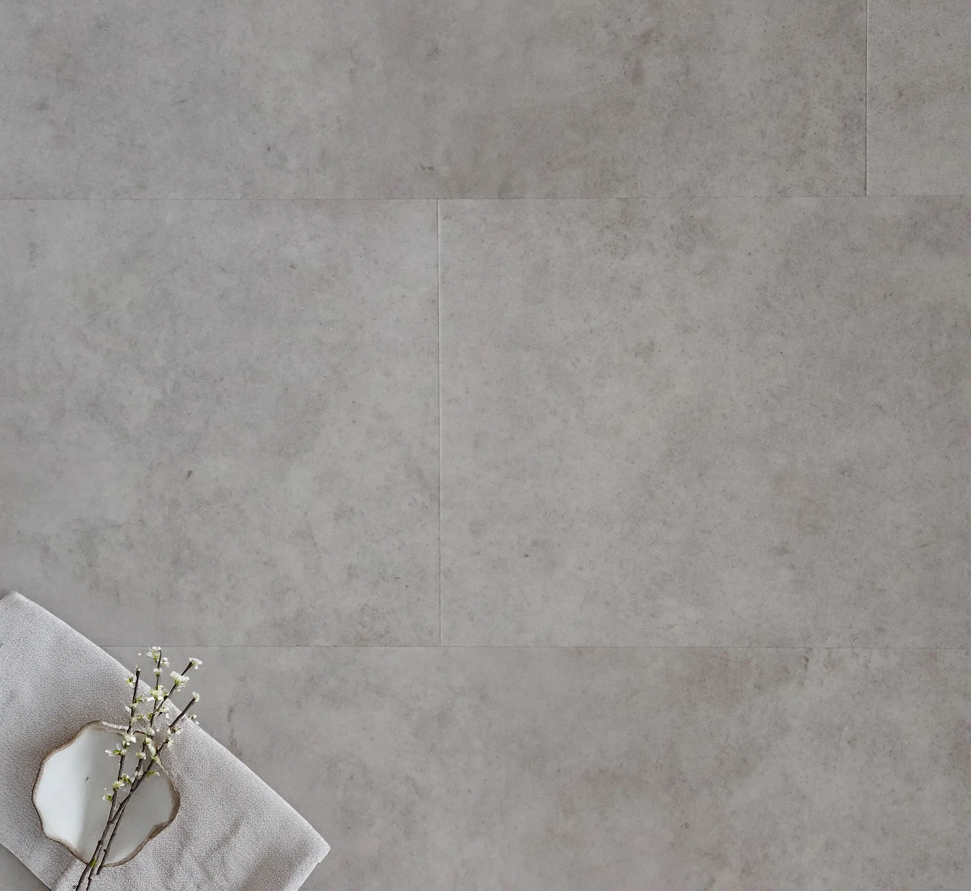 Woodpecker | Whitby Dew Tile